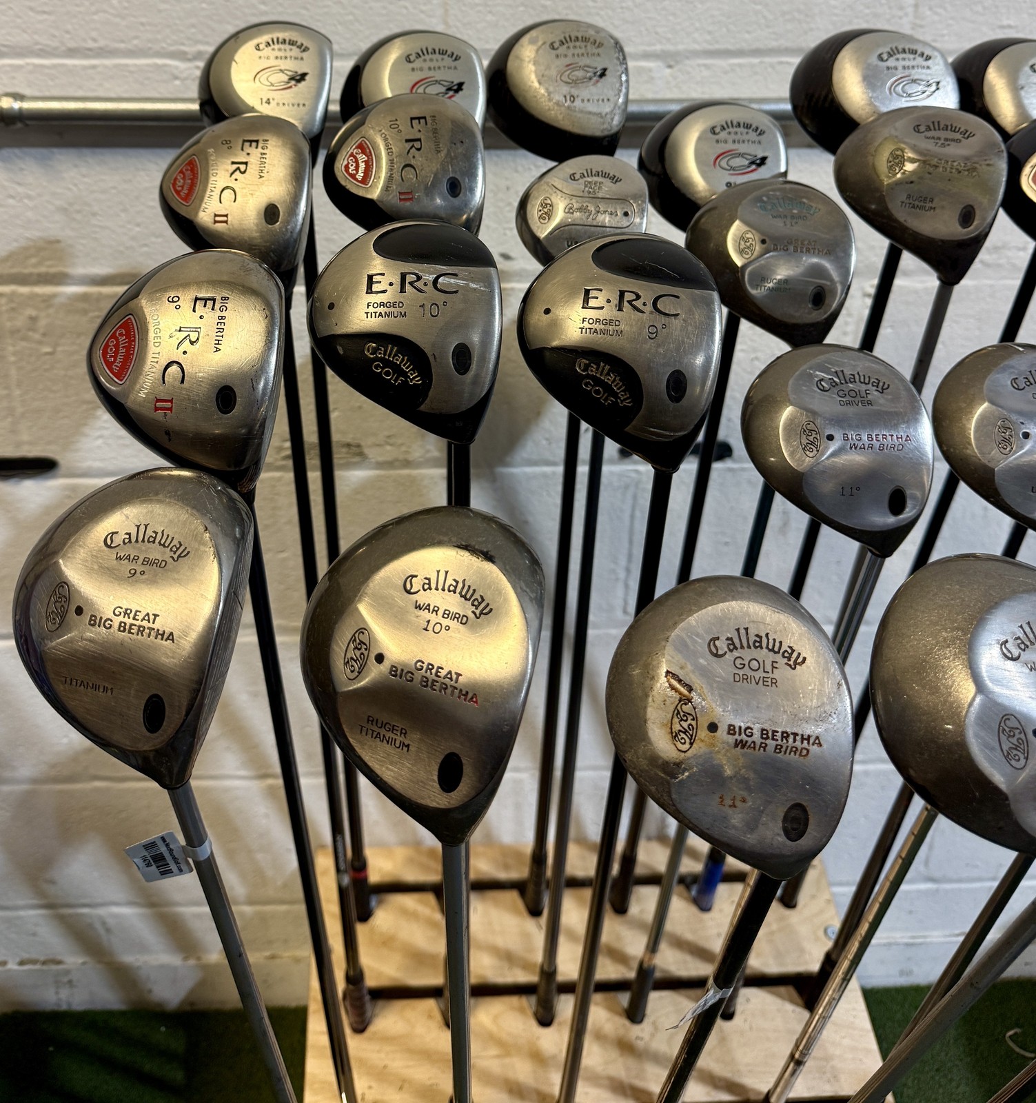 Wholesale Lot of 30 Golf Clubs - Callaway Drivers - Right-Handed - Mixed Flexes