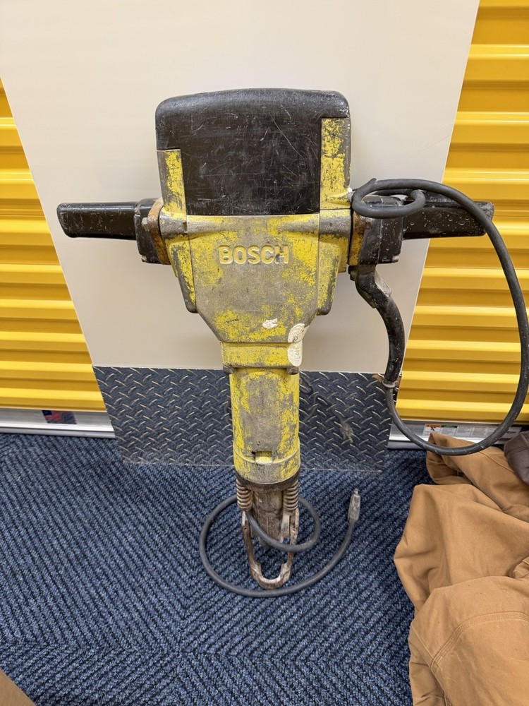 Bosch Brute Concrete hammer