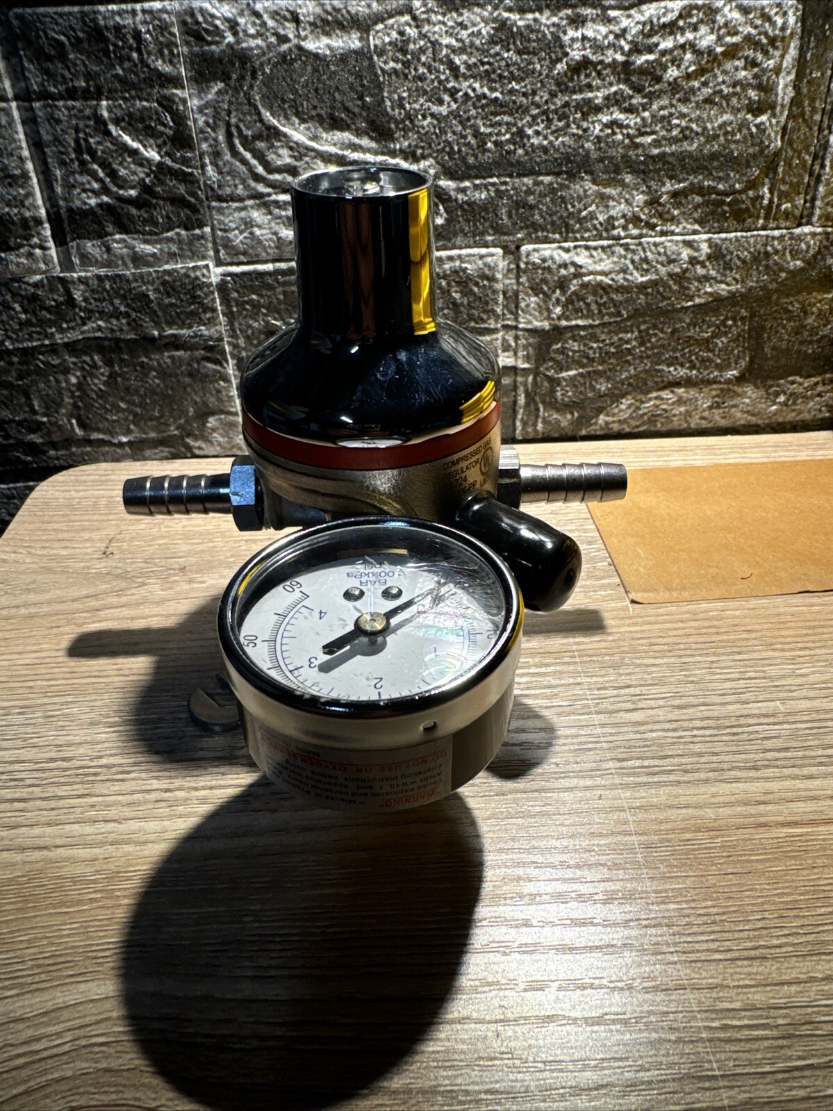 Compressed Gas Regulator 03224 8011X-PP Pressure 0-60 PSI 1 Gauge 8011X-PP