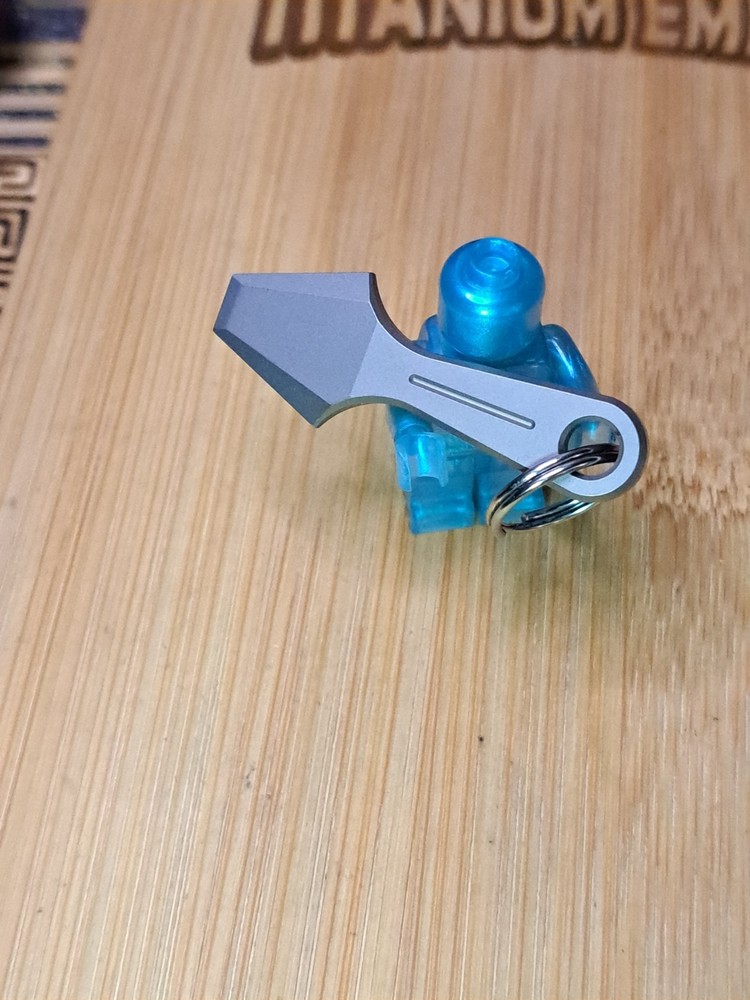 Mini Titanium Keychain Pry Bar