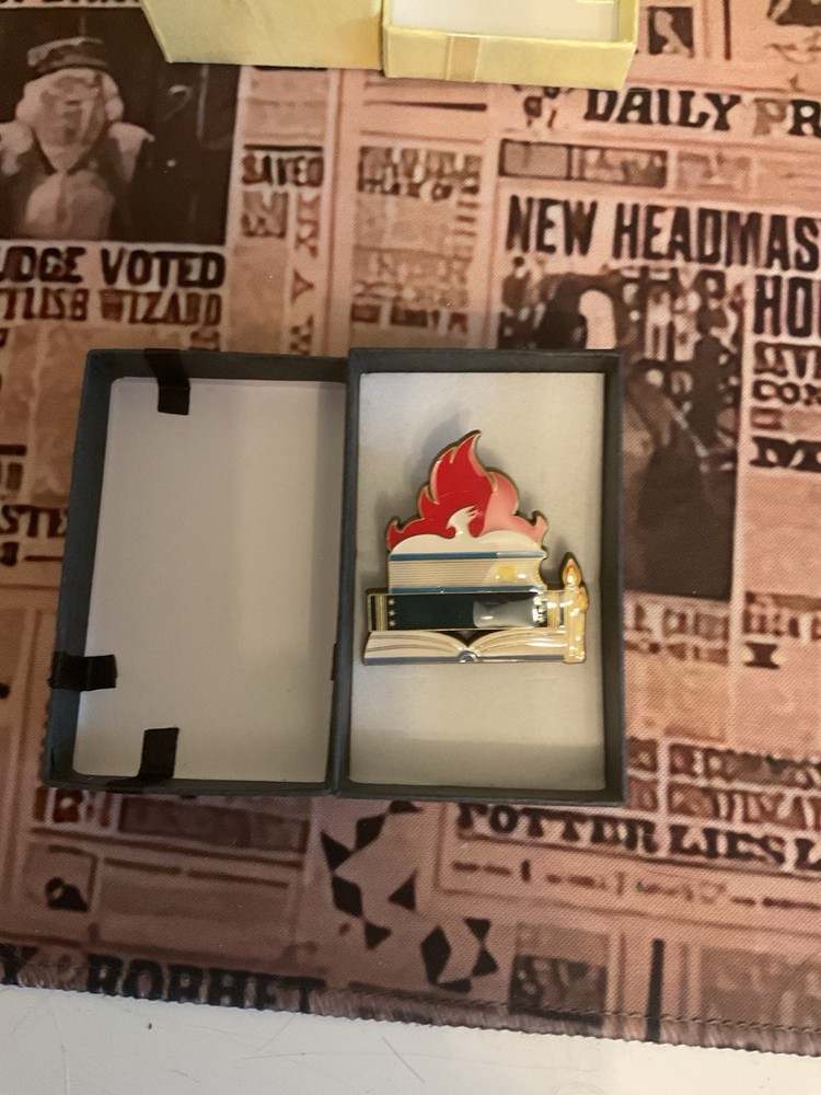 Harry Potter Loungefly Pin