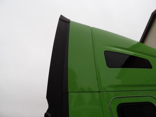 For 2015 KENWORTH T680 SLEEPER FAIRING Right ,  MN