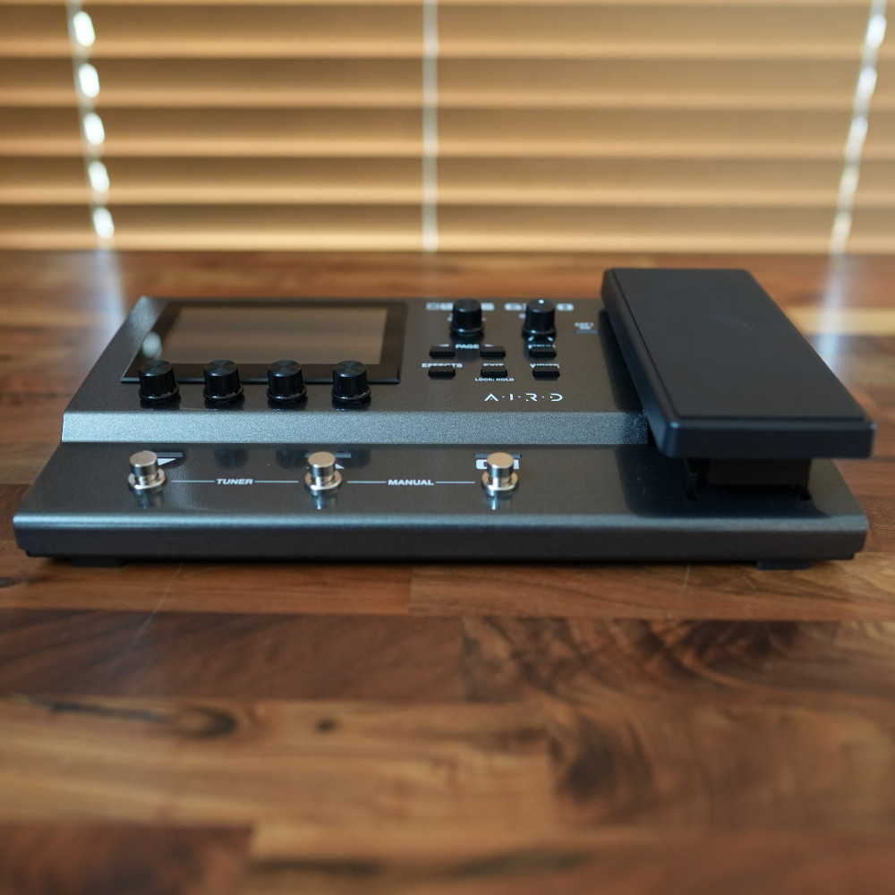 BOSS GX-10 Multi Effects Processor Guitar Pedal