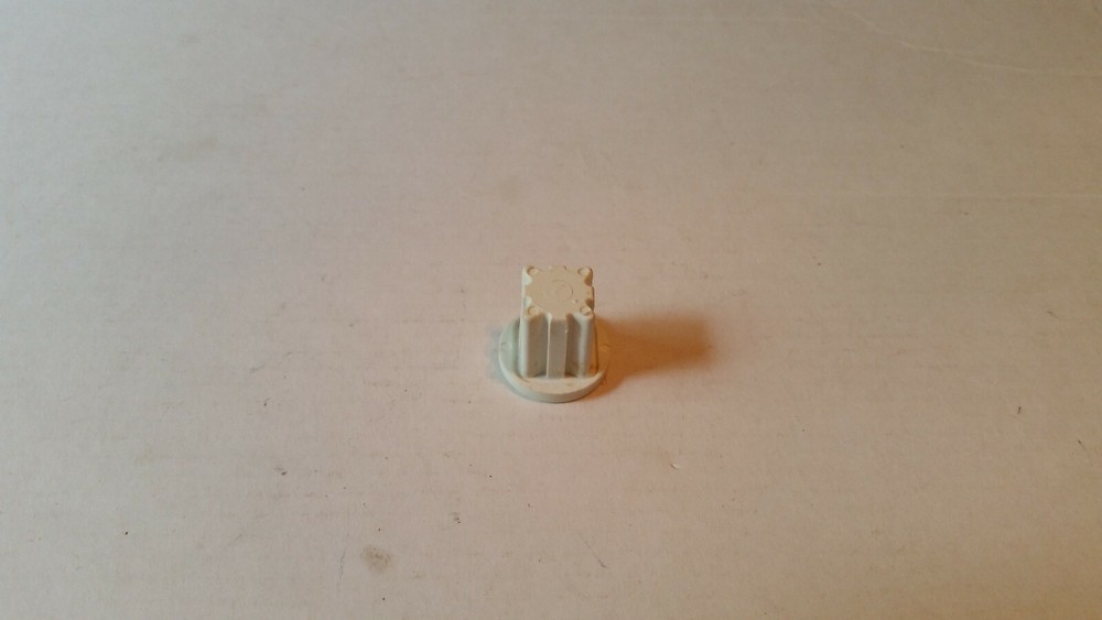 OEM??? MAYTAG Whirlpool Hinge Bushing 66034-1
