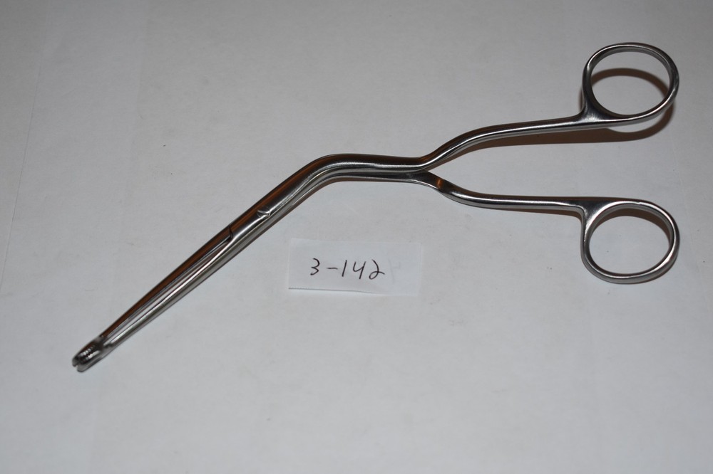 3-142 1 PC MAGILL CATHETER INTRODUCING FORCEPS 20CM