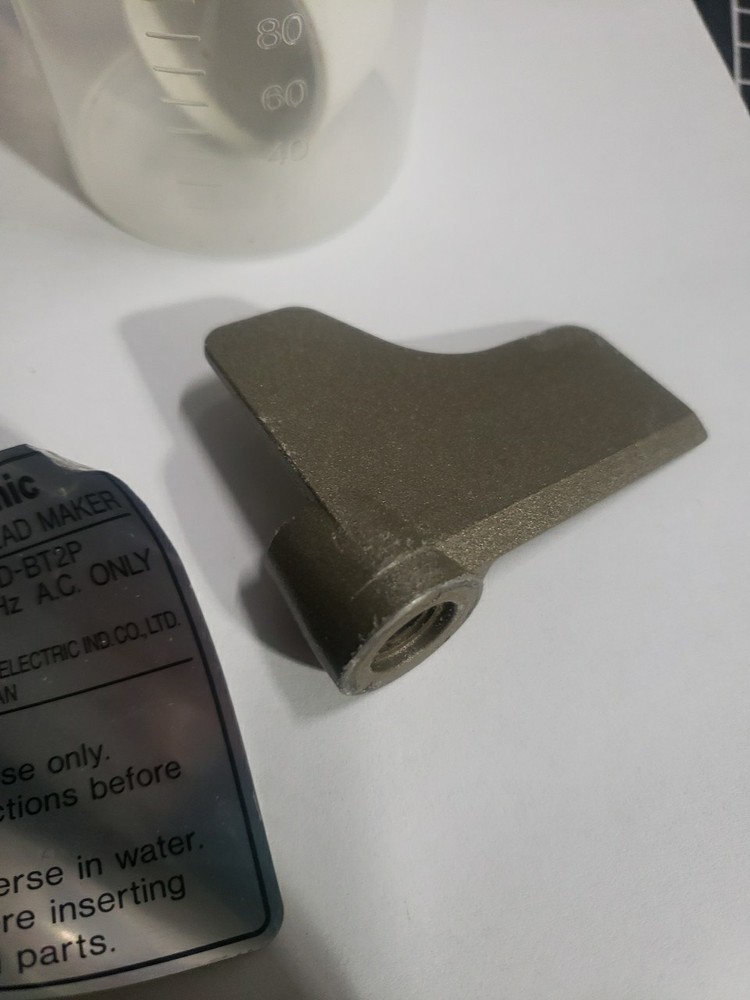 OEM Part Paddle for Panasonic Bread Machine Model SD-BT2P With Measuring Cups