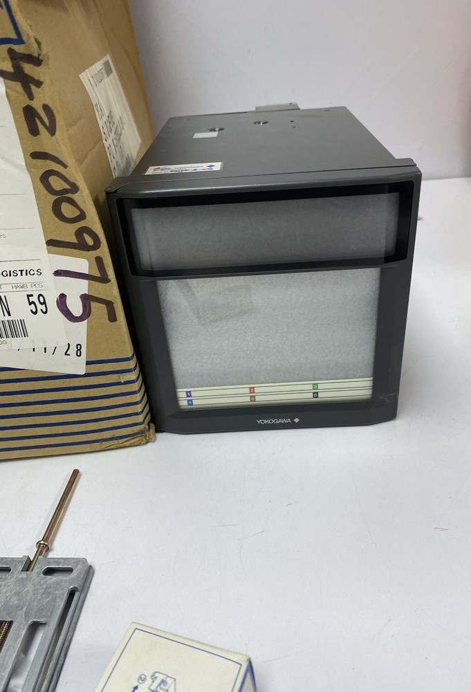 yokogawa Chart Recoder 436006/L1 , UR 1000 Recoder