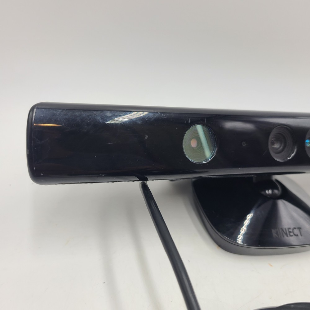 Microsoft Kinect Sensor for XBox 360 Vintage Gaming