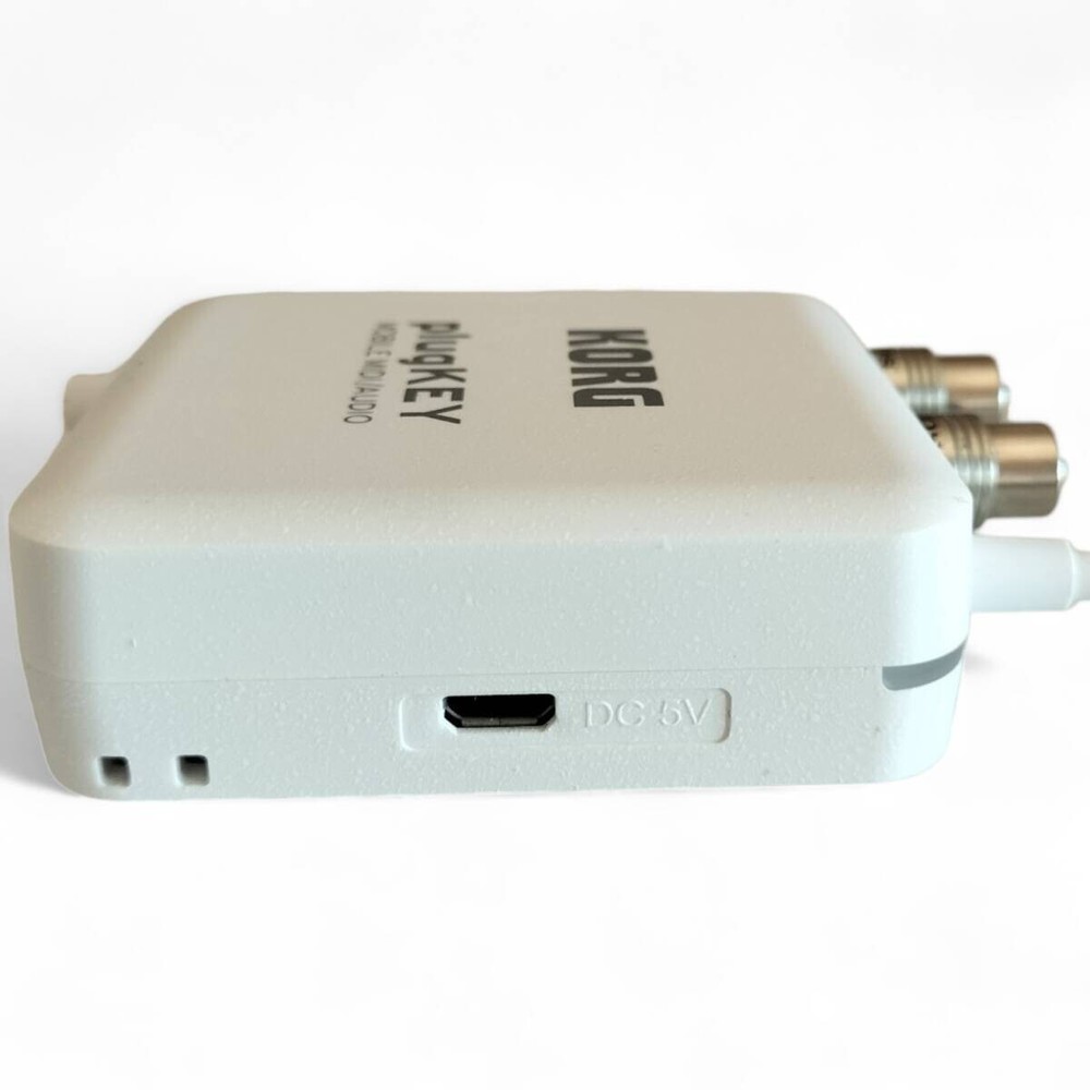 Korg Plugkey White Mobile MIDI Audio Lightning Interface