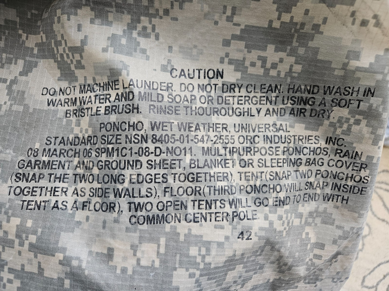 Genuine USGI Poncho ACU Digital Camo, NSN: 8405-01-547-2555 Fair Condition