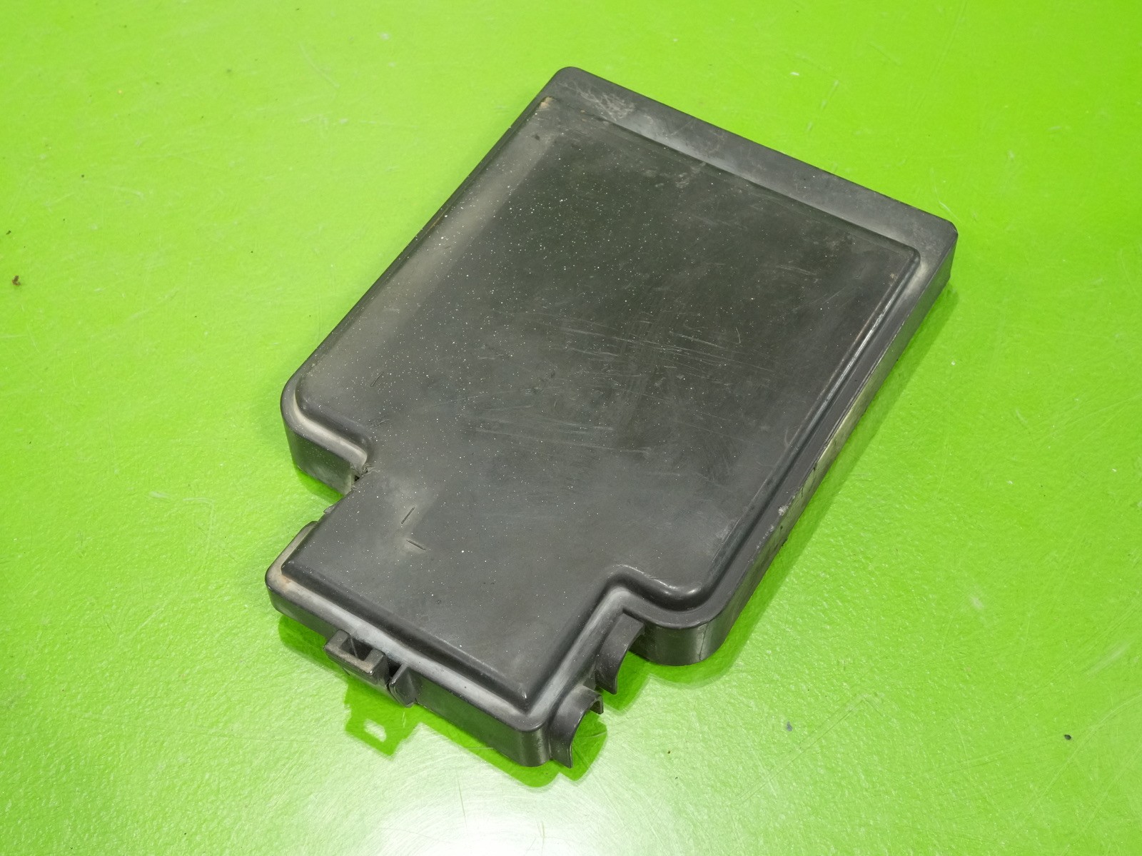 92-95 Civic OEM underhood engine fuse box lid cover panel del Sol Integra