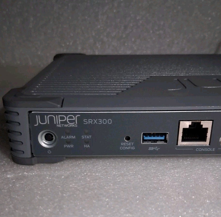 Juniper Networks SRX300 - Services Desktop Security Appliance