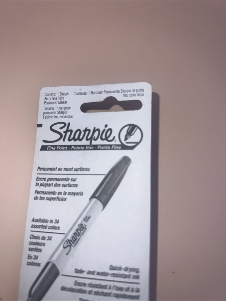 Sharpie Permanent Marker, Fine Point, Berry Ink, 1-Count 2006