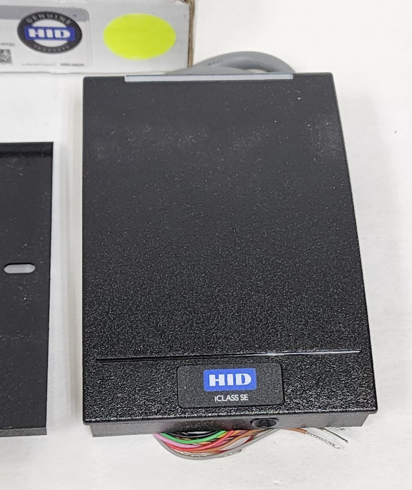 NEW HID 920NTPNEKE007V iCLASS SE R40 Wall Switch Reader