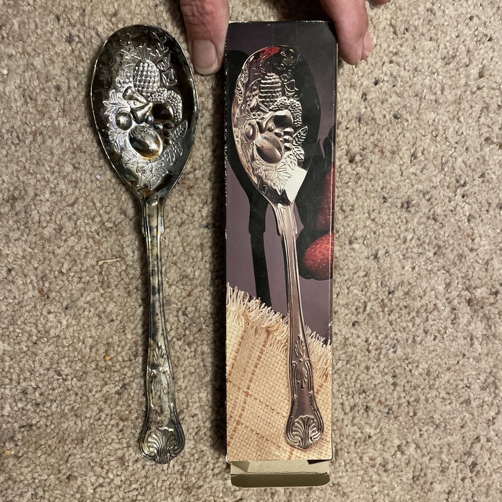 SILVER PLATED SERVING SPOON FRUIT DESIGN New In Box Tarnish