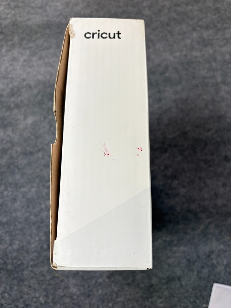 Cricut Roll Holder for Smart Materials for Maker 3 & Cricut Explore 3