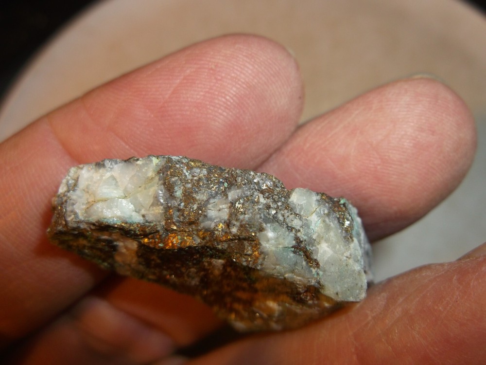 Gold, silver, copper, 12 grams samples ,ore high grade .