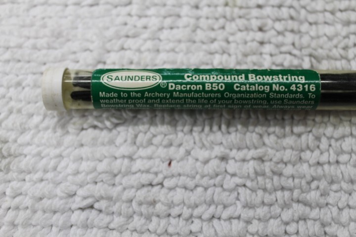 COMPOUND BOW QUICK RELEASE QUIVER BRACKET COMBO