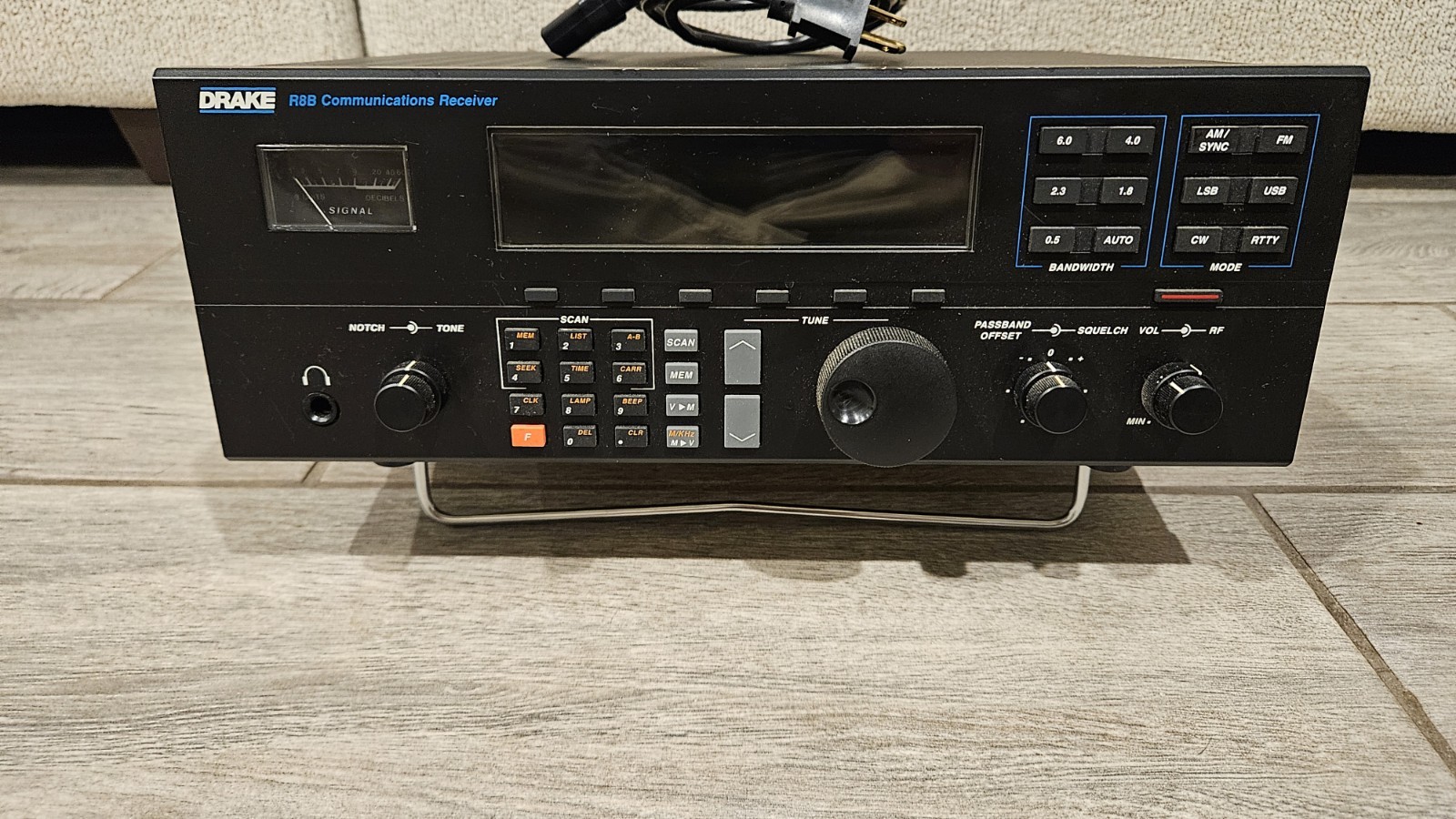 Drake R8B AM SW Ham Radio Shortwave Receiver ***PROUDLY MADE IN THE USA***