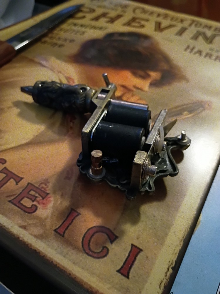 Tattoo Machine Skull Skeleton Roller Tattoo Machine...BQ.....