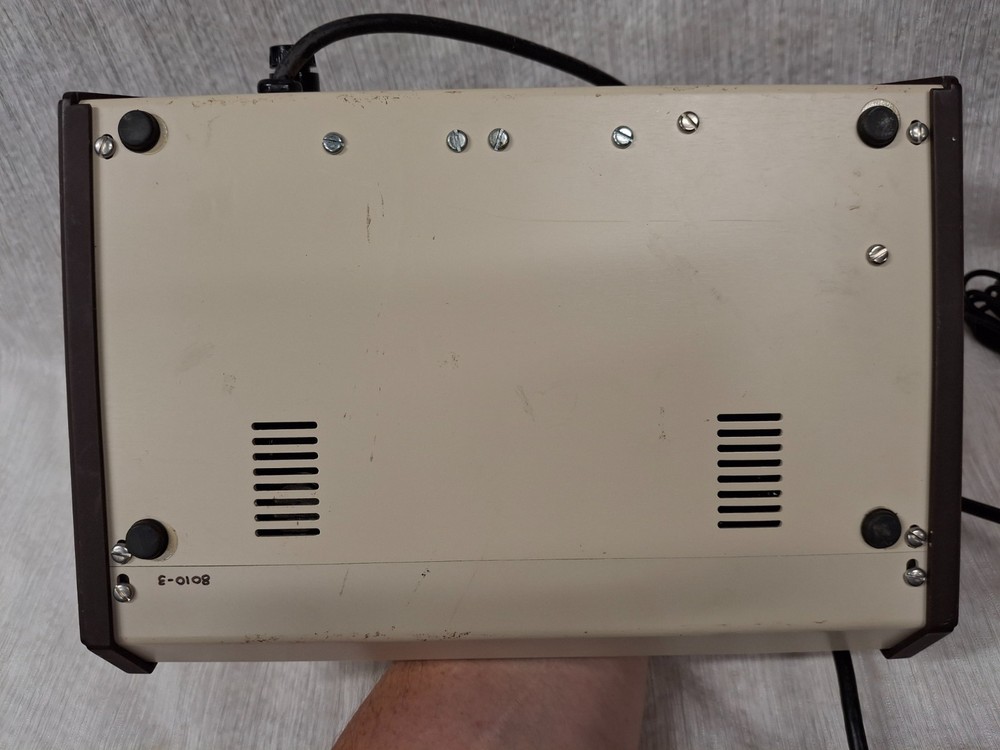 Jameco Electronics JE 608 Programmer 2708 Eprom Programmer Untested Powers On