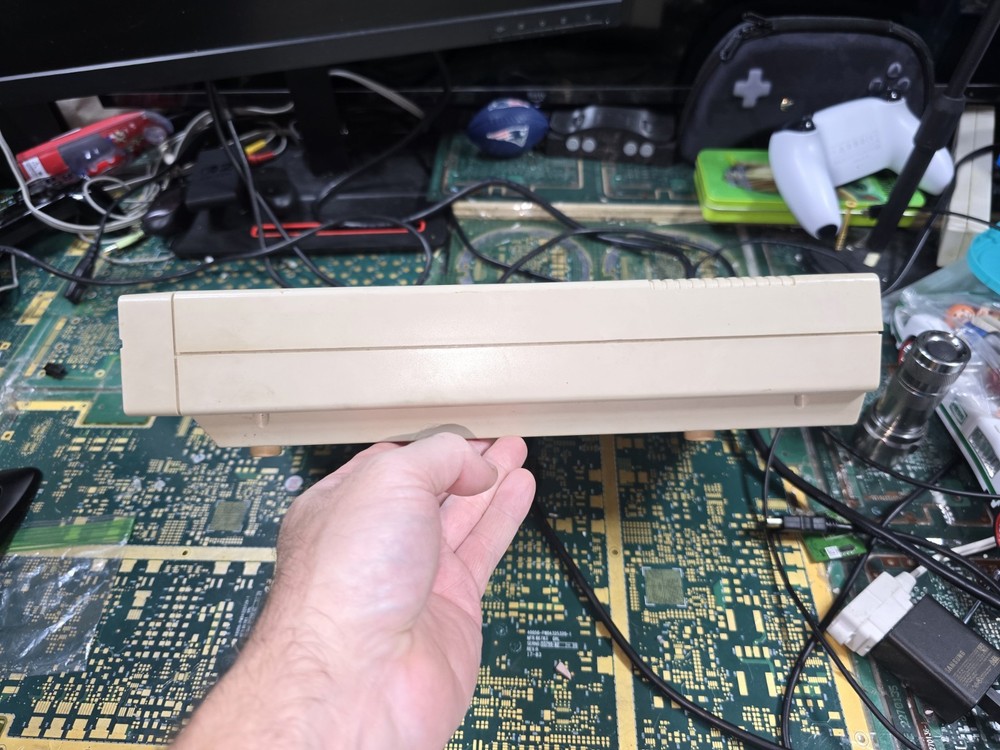 Commodore 1571 Exact DEFECTIVE DONOR Floppy Disk Drive-Issues-Intact-PARTS-READ