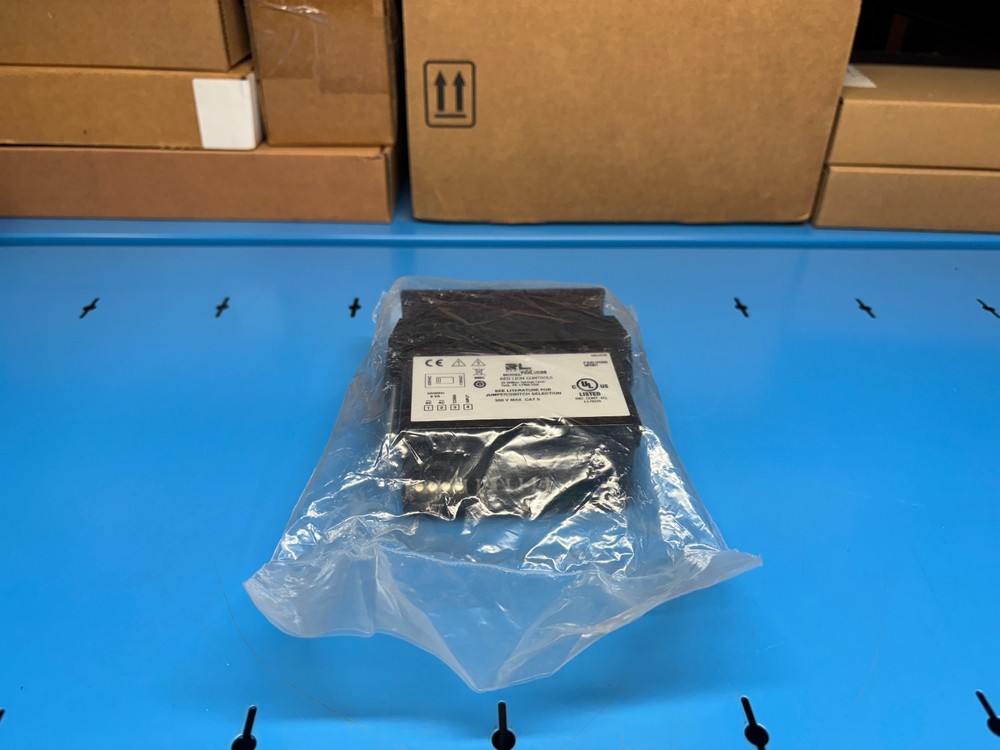 Red Lion Controls PAXLVD00 Digital Panel Meter - NEW