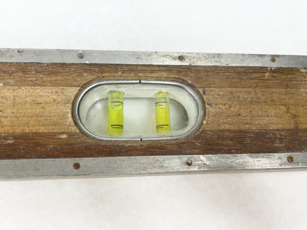 Crick 36 Inch Wooden Level