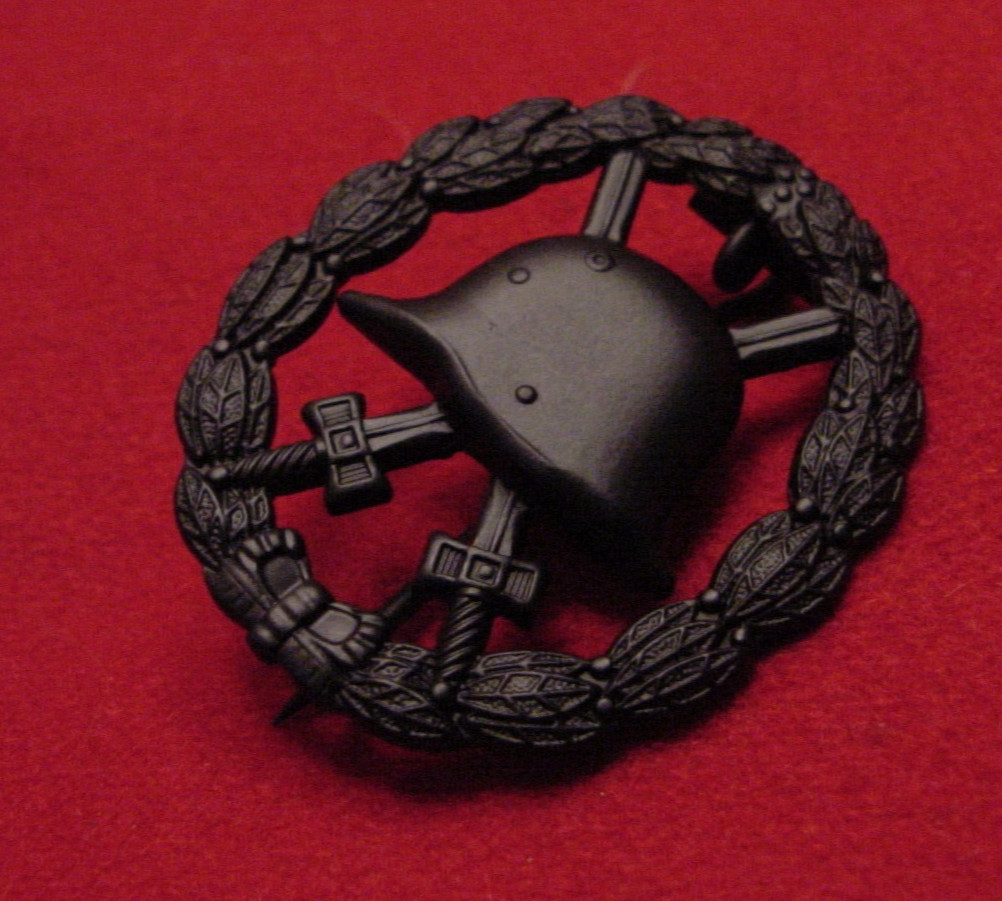 GERMAN IMPERIAL WOUND BADGE - WWI - THIRD CLASS - BLACK - HOLLOW - REPRODUCTION