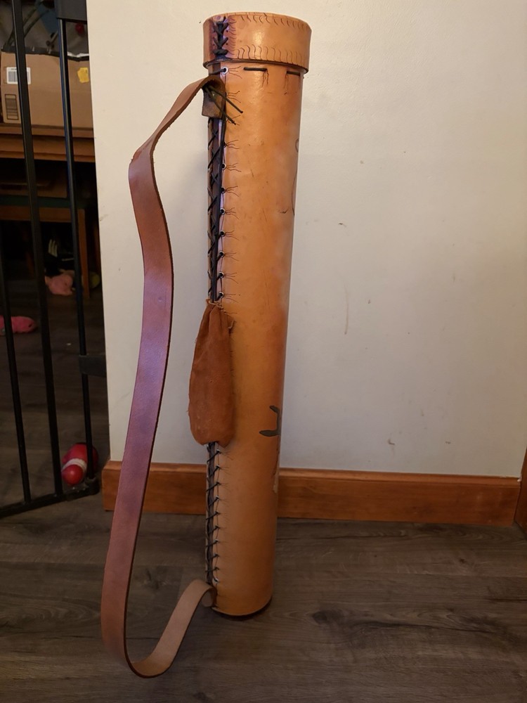 CUSTOM POOL CUE OR ARROW CASE