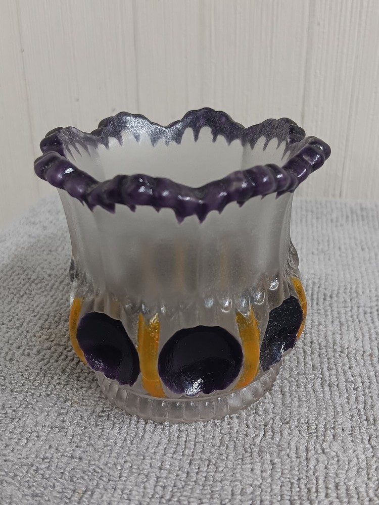 Unattributed LOWER MANHATTEN Toothpick Holder