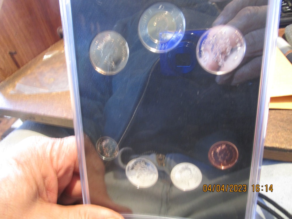 2000 Royal Canadian Uncirculated Proof Set +++++ (7)