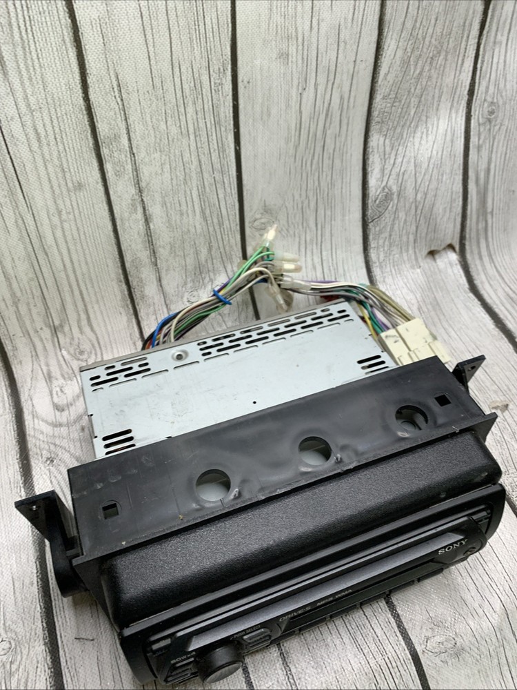 Sony CDX-GT210 Car Stereo Xplod Untested