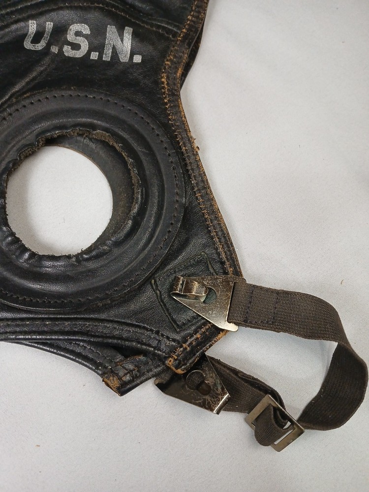 WW2 U.S.N Navy Leather Deck Cap