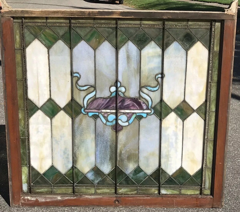 ANTIQUE VICTORIAN STAINED GLASS WINDOW