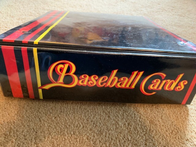 BASEBALL CARD 3 RING BINDER