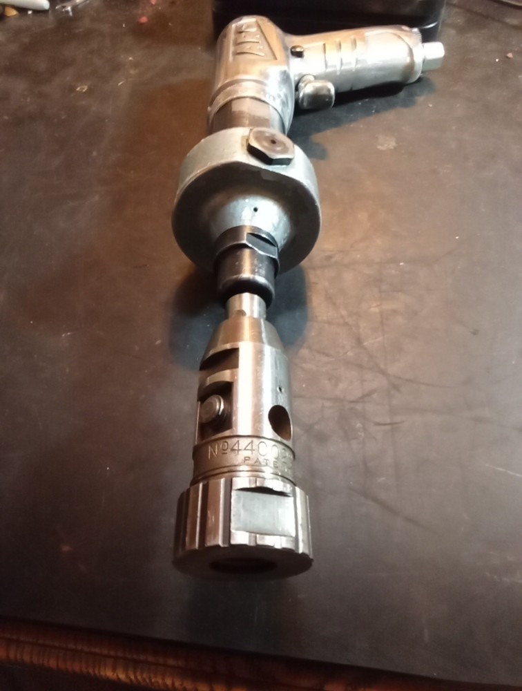 ARO Pneumatic Tapper