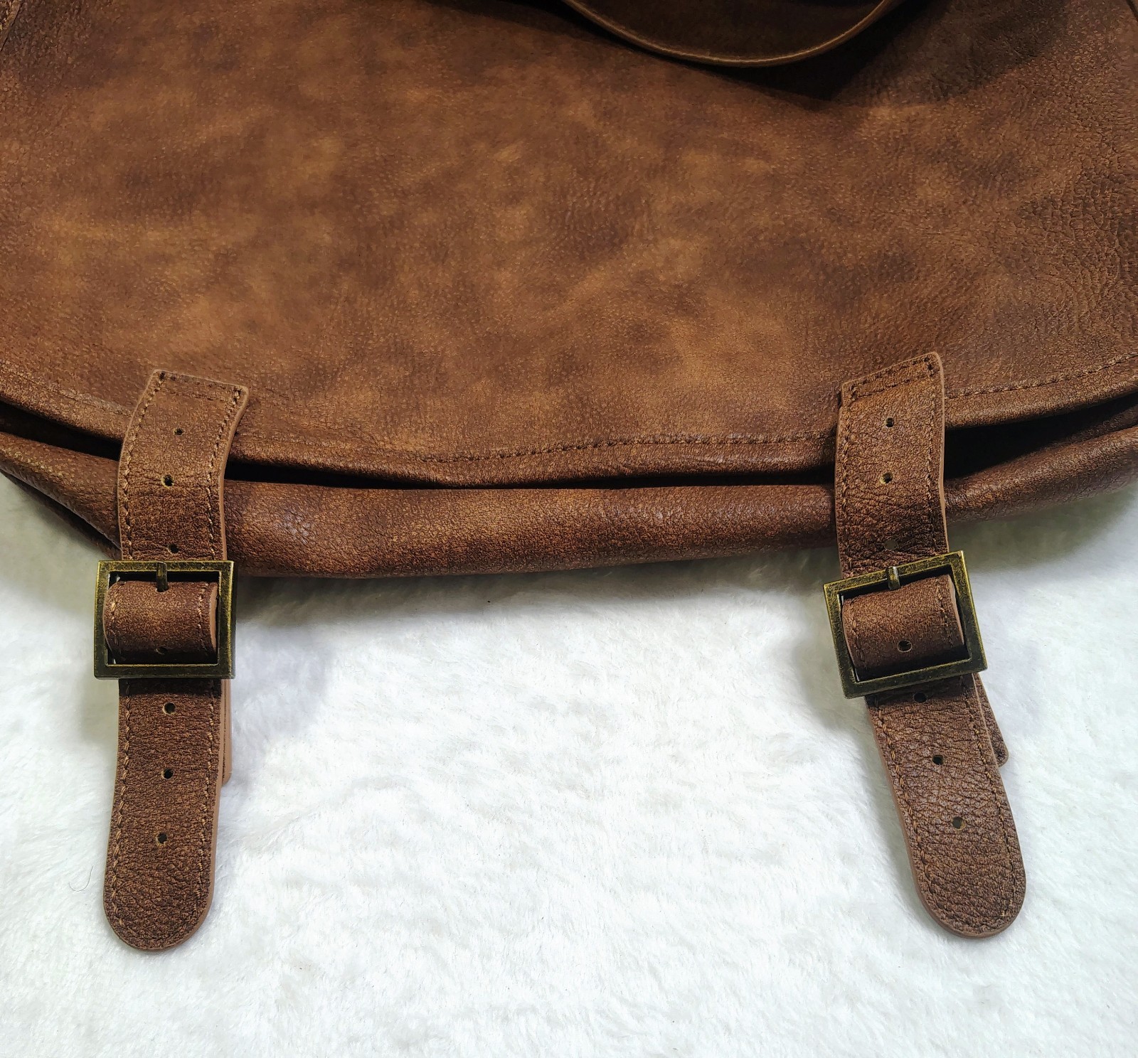 Disney Parks Chewbacca Star Wars Galaxy’s Edge Cross Body Lap Top Snap Bag