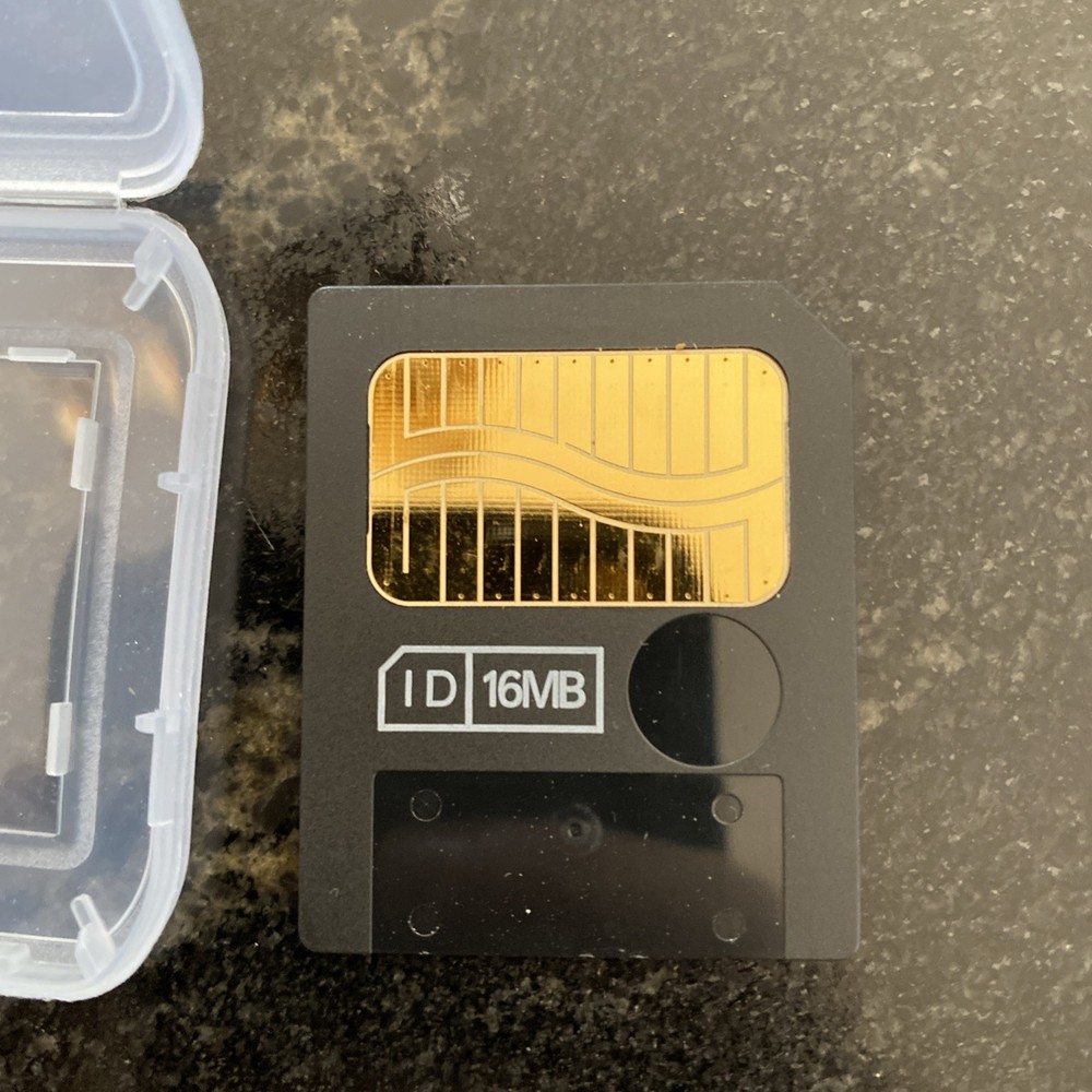 Olympus SmartMedia ID 16MB M-16P Camera Memory Card With Case