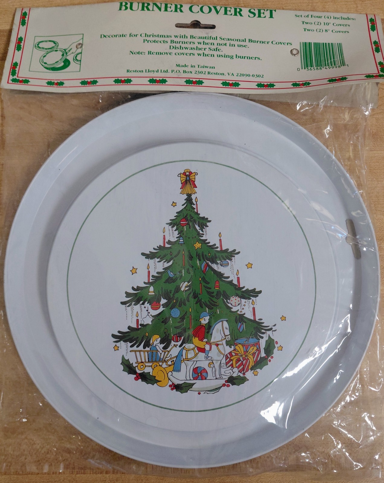 NOS Stove Burner Covers Christmas Tree Design Enamel Set of 4 Vintage 8" & 10"