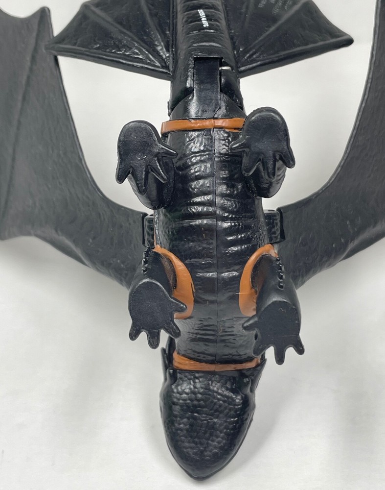 How To Train Your Dragon - Toothless Figure 8" Tall - 2013