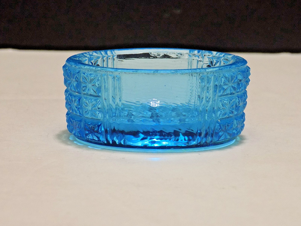 RICHARDS & HARTLEY TWO PANEL PATTERN BLUE EAPG GLASS OPEN SALT CELLAR