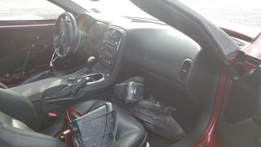 09 CHEVY CORVETTE C6 GLOVE BOX BLACK