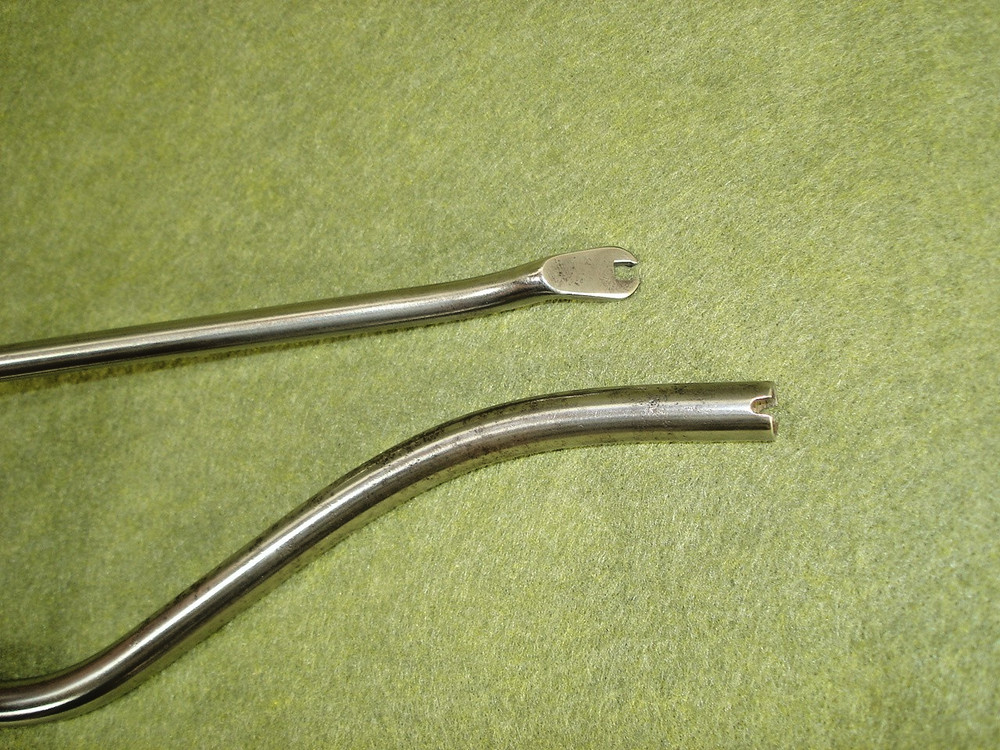Edison Cygnet Horn Phonograph Crane - Original