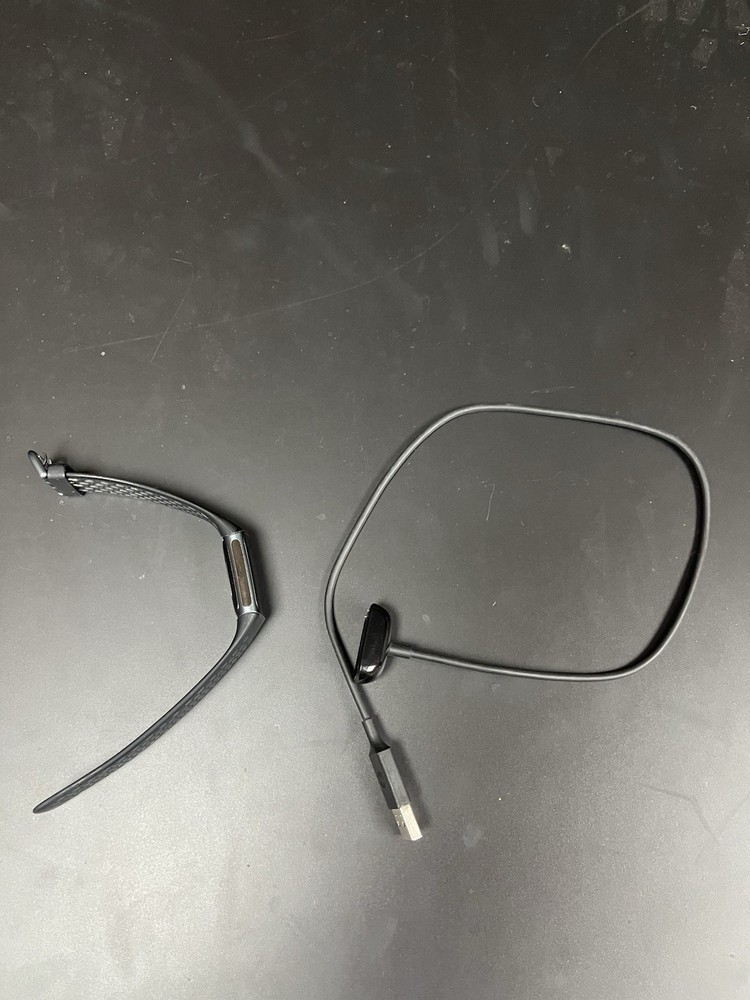 Fitbit with Charger Tested and Working Black