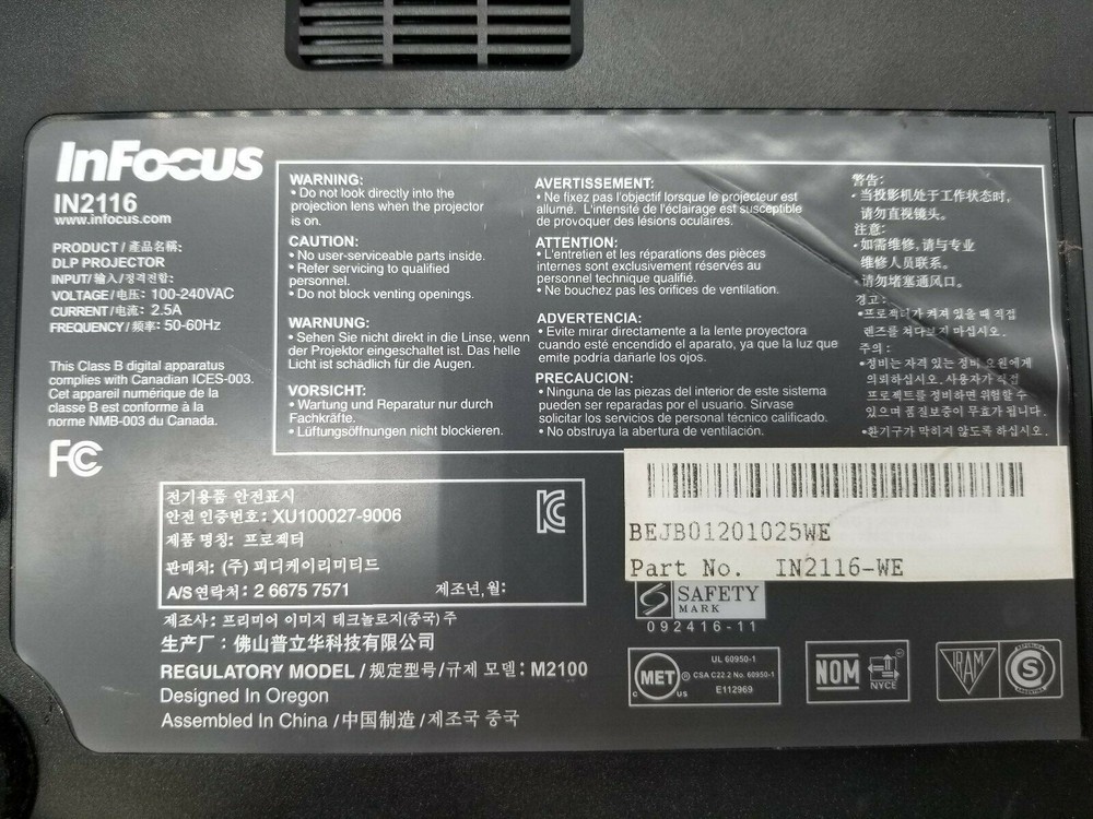 InFocus IN2116 DLP Projector (241 Lamp Hours)