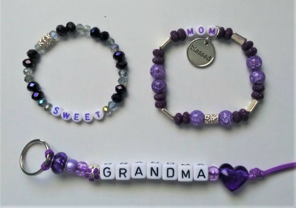 Sweet Mom Stretchy Bracelet Stack and Key Ring - Purple