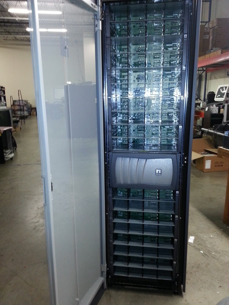 NetApp FAS3170 Complete Cabinet