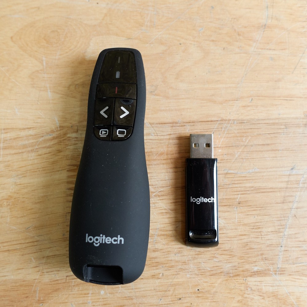 Logitech R400 Wireless Presenter Remote Control w/ USB Receiver - TESTED