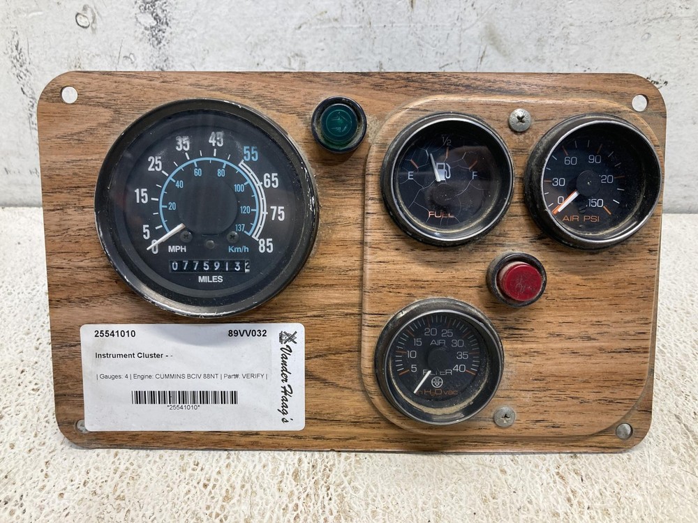 Volvo WIA Speedometer Instrument Cluster - Used